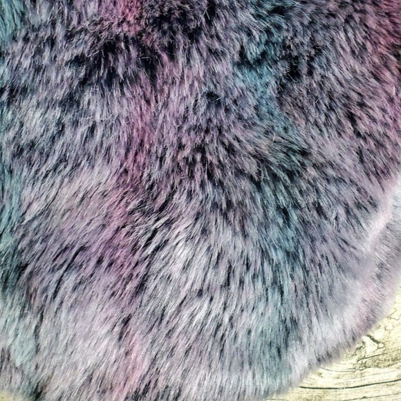 American widgeon Kid's Faux fur purple coat size 5 - Picture 3 of 8